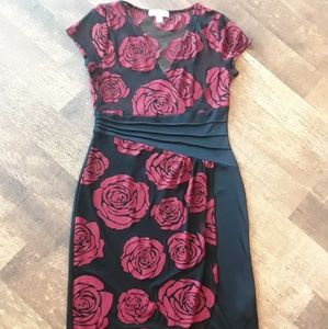 Boo radley Australia  women dress short sleeve black red V-neck size S